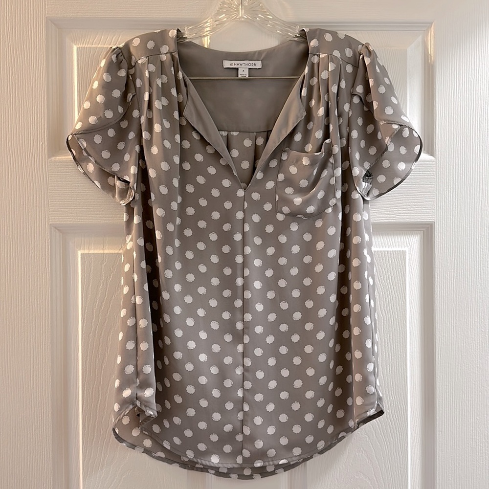 41 Hawthorn Carol Tulip Detail Blouse
